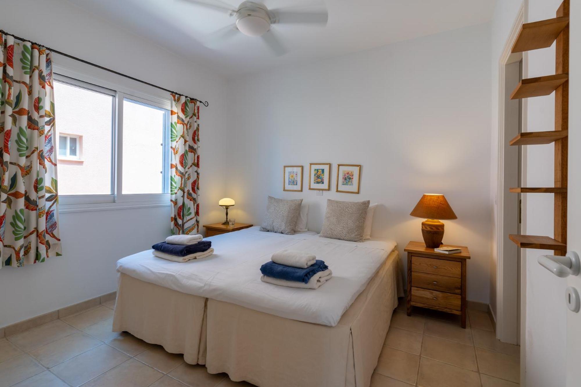Tropical Paradise In Harbour Paphos, & Close To Pafos