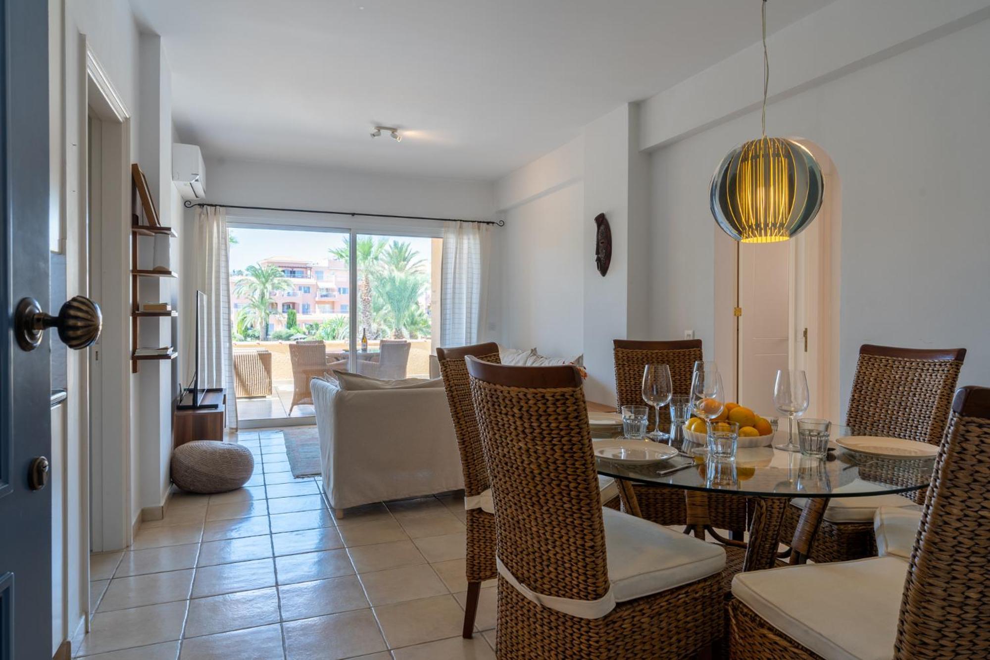 Tropical Paradise In Harbour Paphos, & Close To *