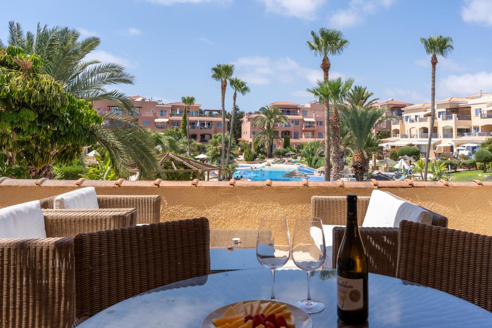 Apartament Tropical Paradise In Harbour Paphos, & Close To Pafos